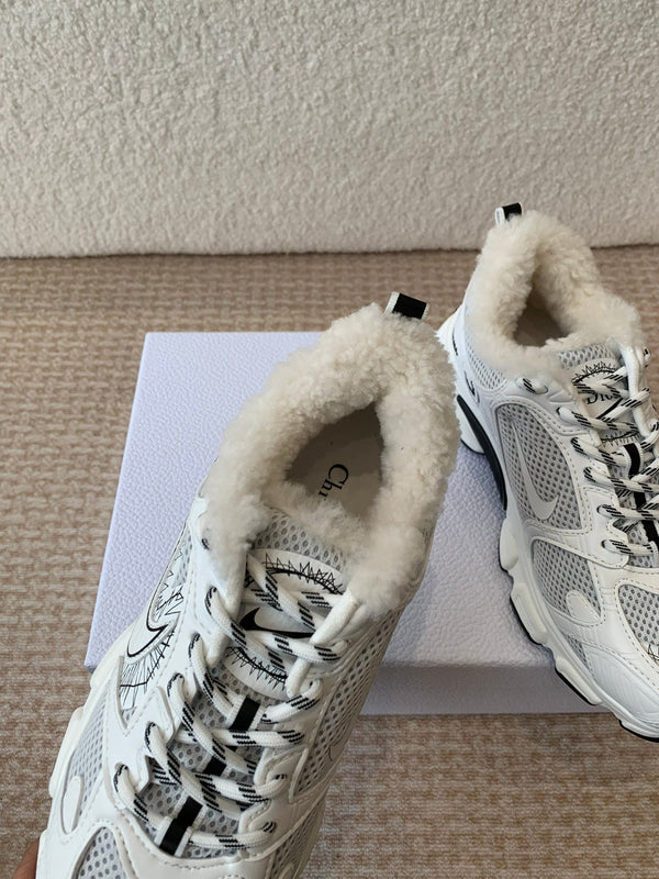 CD Chrono Sneaker In White Mesh Fabric 998710