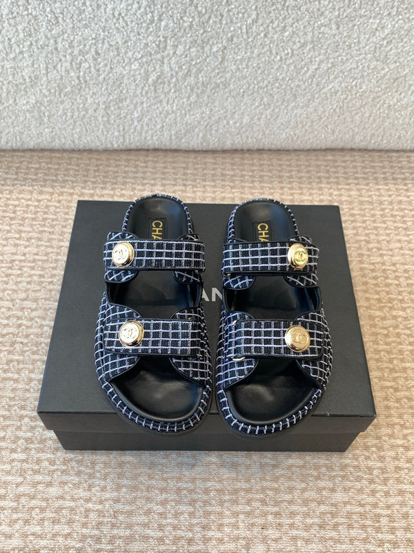 DAD SANDAL IN BLACK MIX WHITE DENIM FABRIC MULE