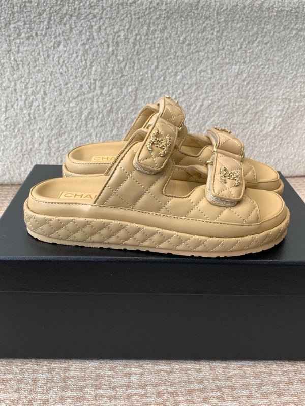 SANDALO DAD IN PELLE DI VITELLO GIALLO AMBRA