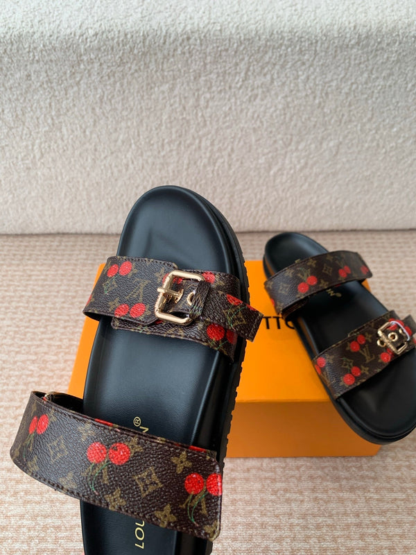 Bom Dia Flat Comfort Mule LV x TM Brown Sheepskin Mix Cherry Motif 319378