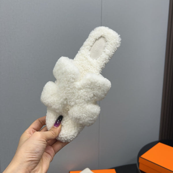 HM Oran Sandal White Wool 952326