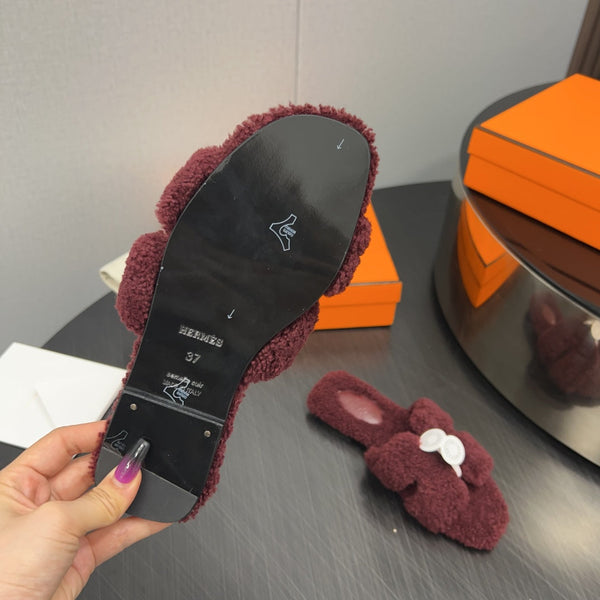 HM Oran Sandal Red Purple Wool 952334