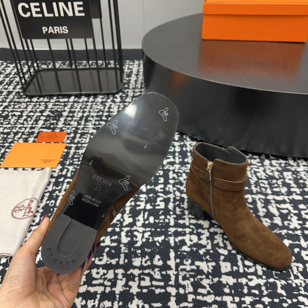 Stivaletto HM Jill 60 in pelle scamosciata marrone terra 952380