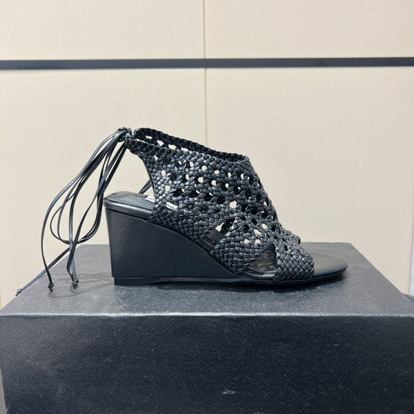 Alaia 25 Round-toe Braided Wedge Sandals 75mm Black Woven Leather 433565