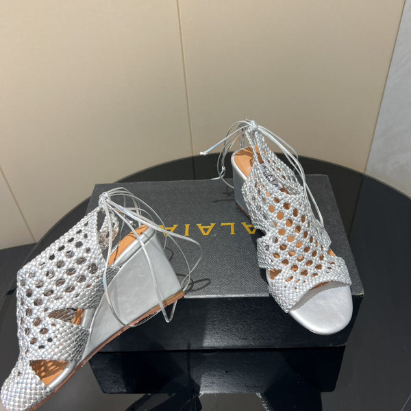 Alaia 25 Round-toe Braided Wedge Sandals 75mm Silver Metallic Woven Leather433570