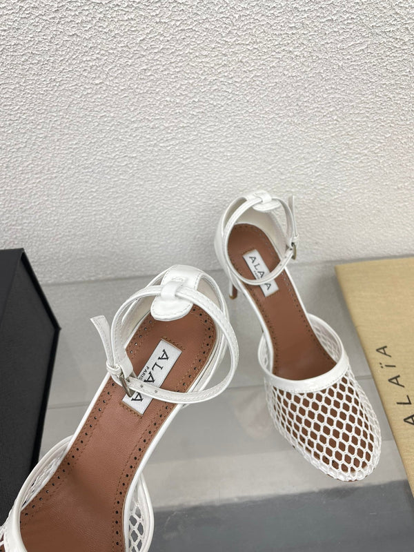 ALAIA HIGH FISHNET 9 CM PUMPS IN WHITE MESH