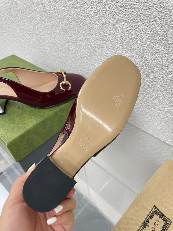 GG SLINGBACK DA DONNA CON MORSETTO IN PELLE DI VITELLO ROSSO VINO CON STRASS