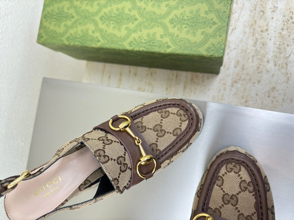 MOCASSINI CON PLATEAU E MORSETTO GG DA DONNA IN TELA BEIGE TAN