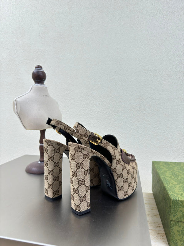 MOCASSINI CON PLATEAU E MORSETTO GG DA DONNA IN TELA BEIGE TAN