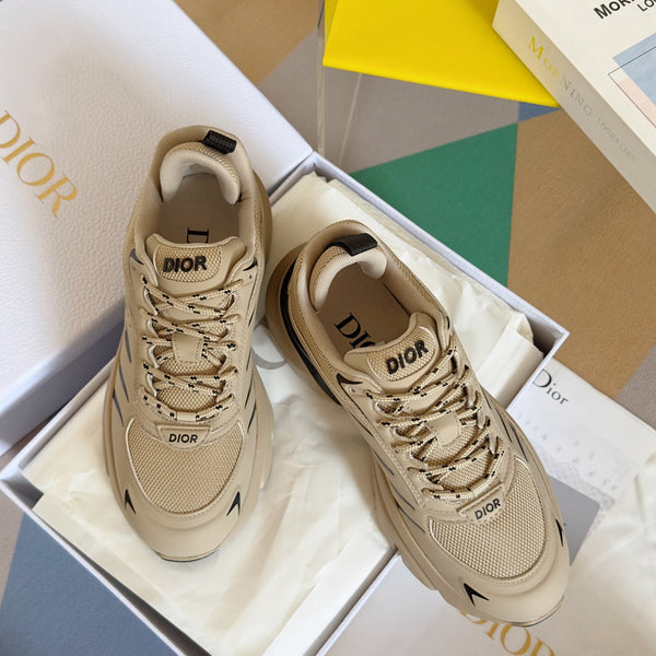 CD B32 SNEAKER APRICOT CALFSKIN