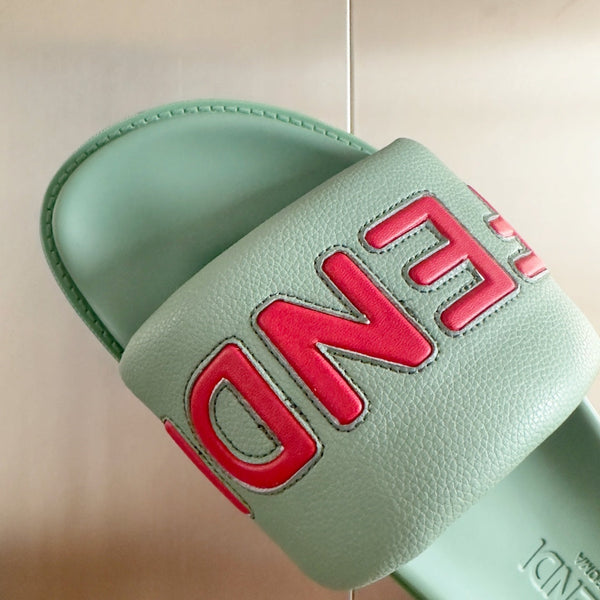 FENDI ROMA SLIDE IN SEAFOAM GREEN GRAINED CALFSKIN WITH RED LOGO