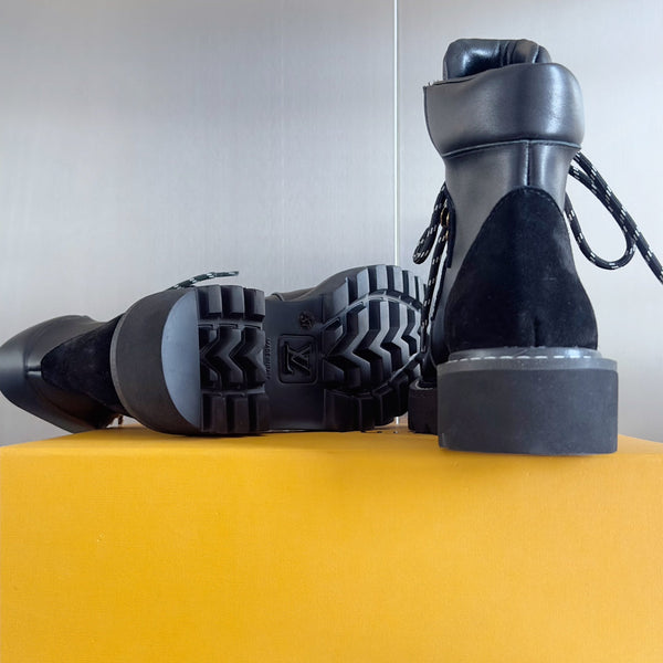 LV Territory Flat Ranger 40mm Pelle bovina nera