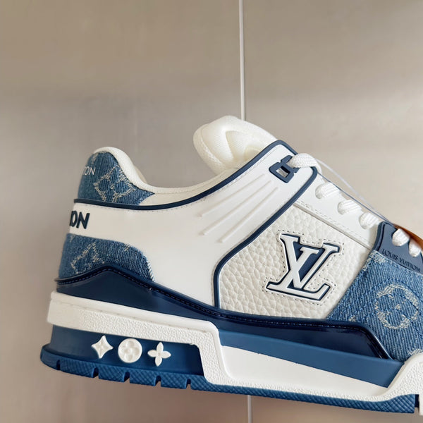 Sneaker LV Trainer 30mm Pelle di vacchetta bianca mista blu chiaro