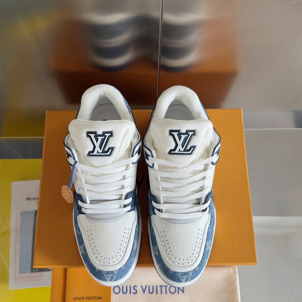 Sneaker LV Trainer 30mm Pelle di vacchetta bianca mista blu chiaro