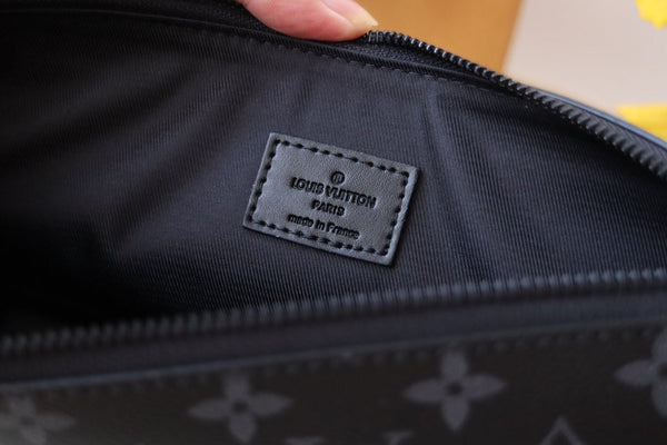 LV N40504 Takeoff Pouch Black Flower Damier Infini Leather 179424