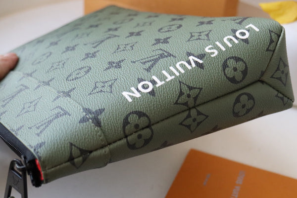 LV M82800 Pochette Voyage Souple Green Monogram Canvas 179417