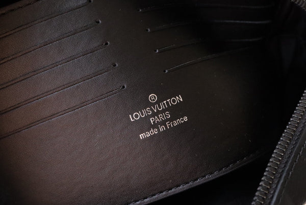 LV Pochette Kasai Clutches Damier Graphite Embossed Leather 175200