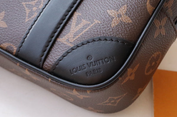 LV Pochette Kasai Clutches Monogram Canvas & Cowhile 175198
