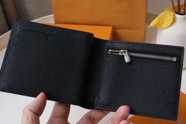 LV N60053 AMERIGO WALLET Damier Graphite Canvas 224130