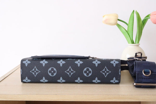 LV M11544 Gaston Wearable Wallet Navy Blue Monogram Canvas 224248