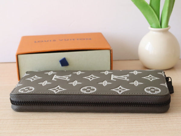 LV M12504 Zipper Wallet Anthracite Grey Monogram Cowhide 224285