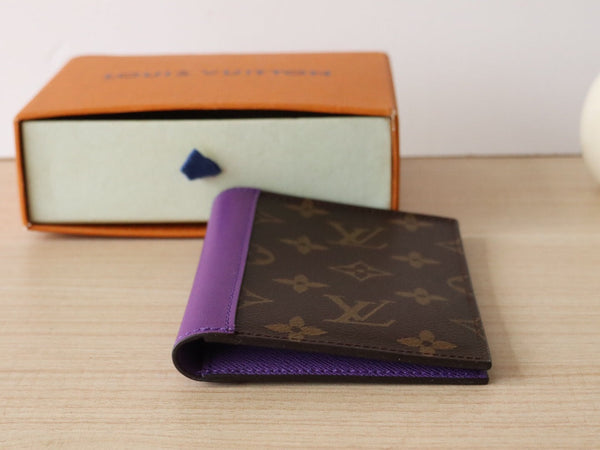 LV M82862 Passport Holder Purple Monogram Canvas 224118