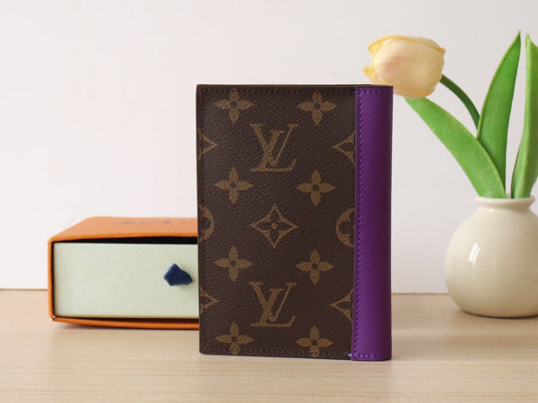 LV M82862 Passport Holder Purple Monogram Canvas 224118