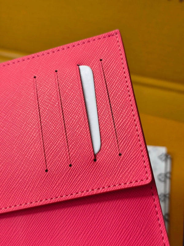 LV M14770 Portapassaporto Monogram Glow Canvas e pelle di mucca blu e rosso