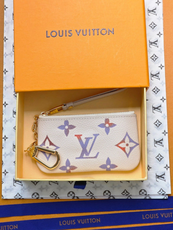 LV M25597 Key Pouch Dream Beige Embossed Grained Cowhide GHW