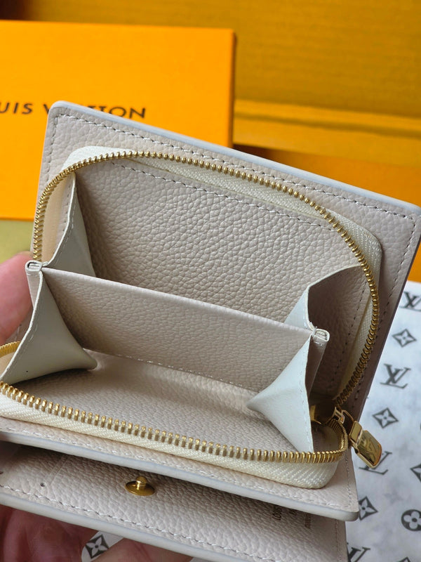 LV M25595 Cléa Wallet Dream Beige Embossed Grained Cowhide - Light GHW