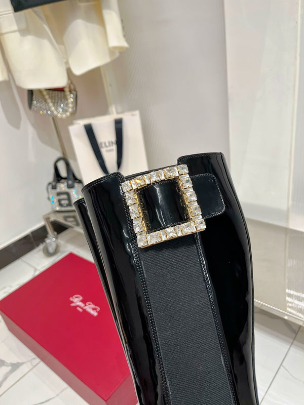 Stivali alti Viv Diamond in pelle di vacchetta nera verniciata 365205