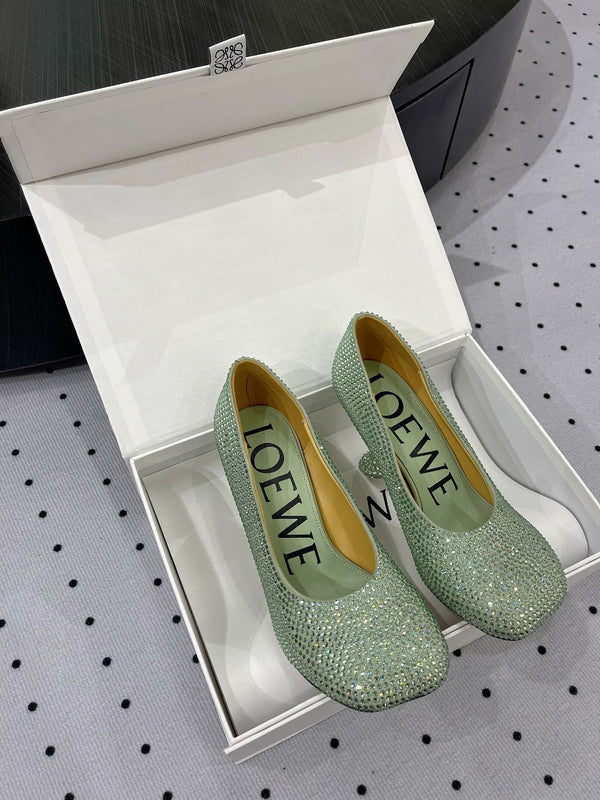Loew pump 100 in suede and allover rhinestones pastel green