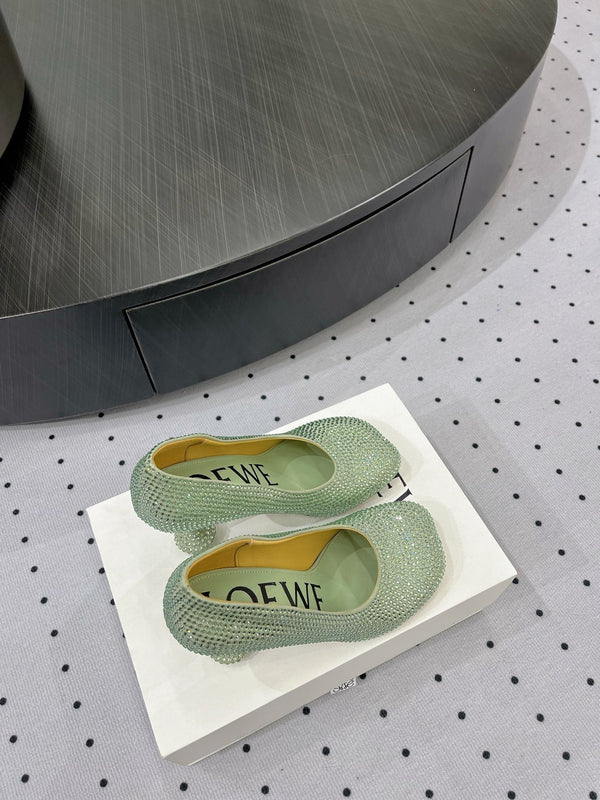 Loew pump 100 in suede and allover rhinestones pastel green