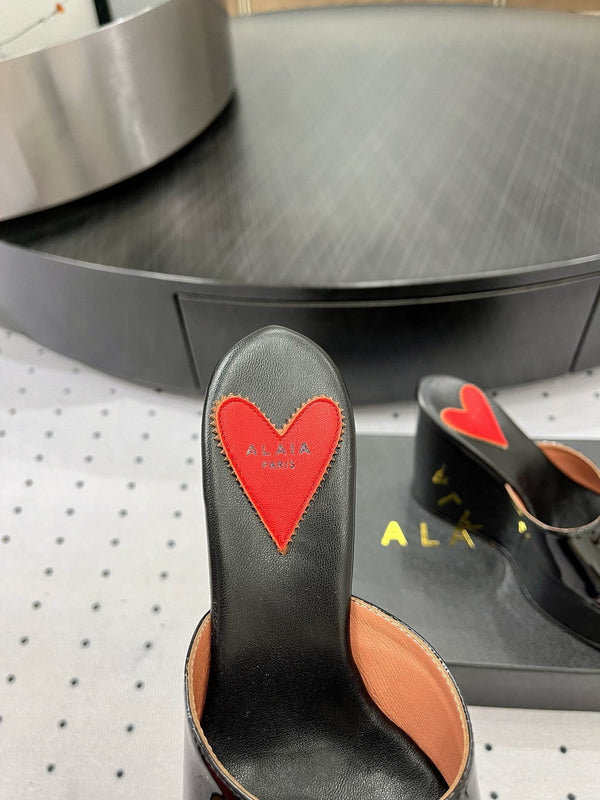 Alaila High Sandal 115mm In Black Glossy Lambskin 954878