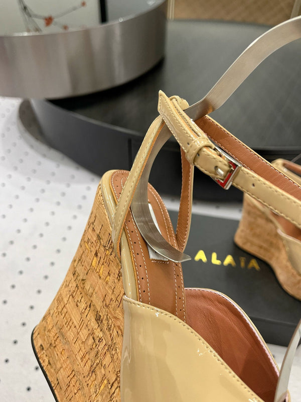 Alaila Wedge Sandals 135mm In Beige Glossy Lambskin 954895