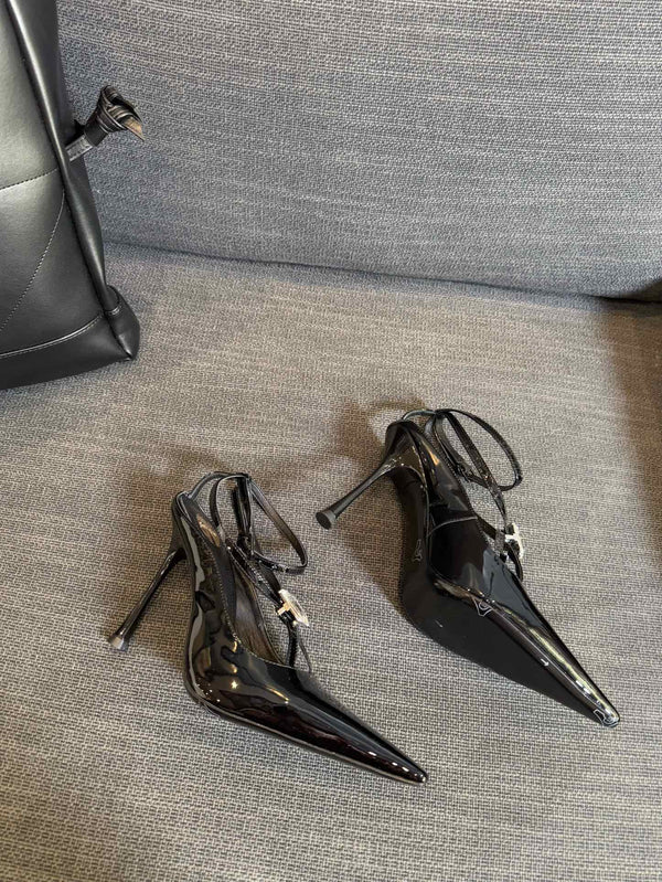 HIGH SANDAL ATTACHED GEM IN BLACK GLOSSY CALFSKIN