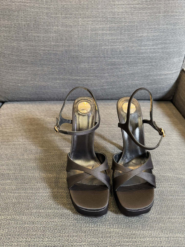 SANDALI CON PLATEAU DEBBIE IN RASO NERO