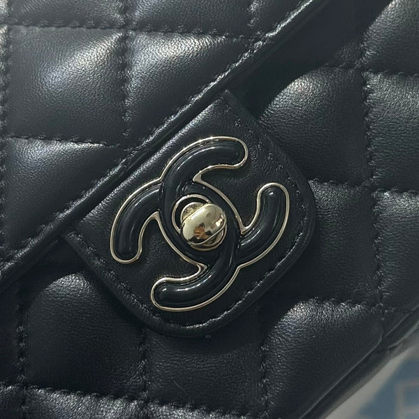 23P Flap Bag 16cm Black Calfskin Siver Hardware