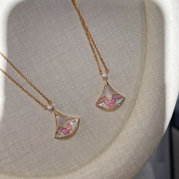 Divas’ Dream 25th Necklace Pink Gold