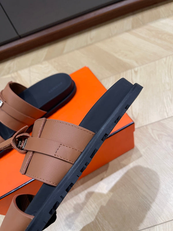 HM 25 Jackson Sandal Brown Black Calfskin