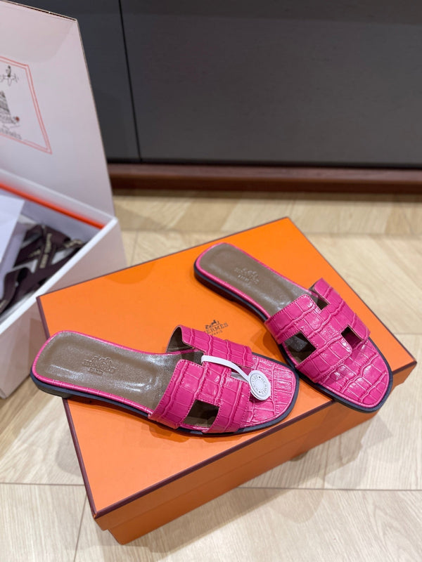 HM 25 Oran sandal Leather 245711