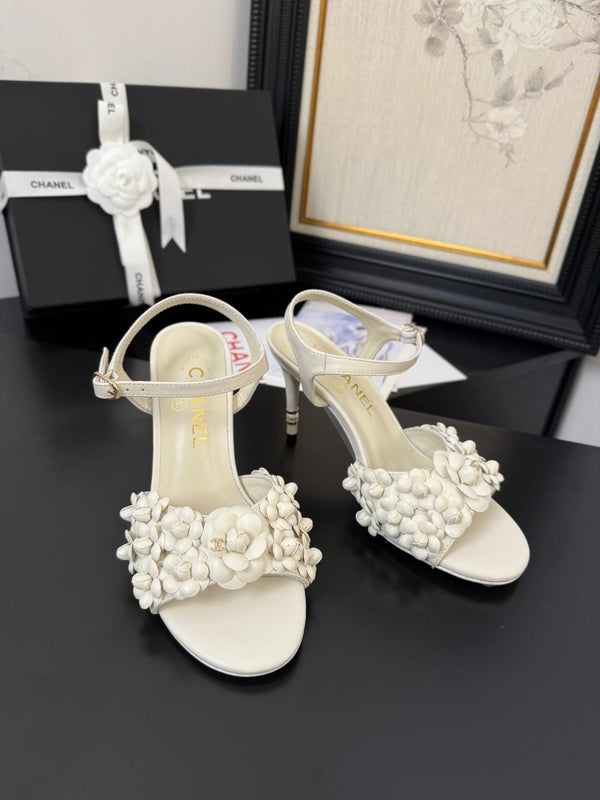 CC 25 Slingback White Lambskin 233399