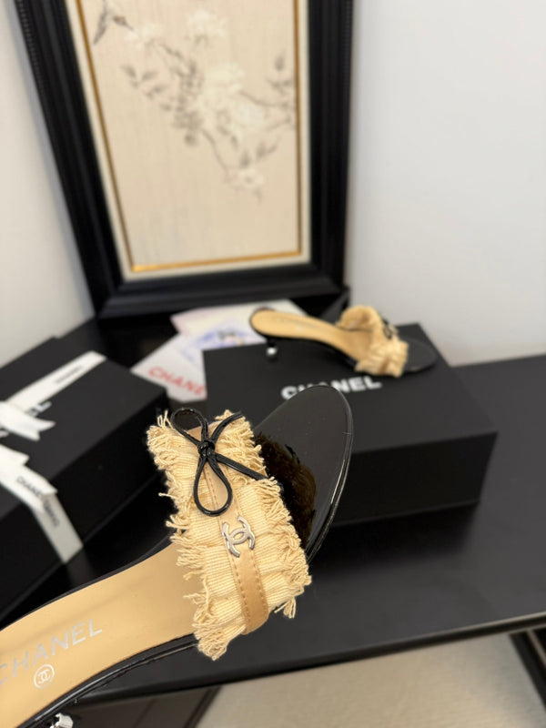 cc25 sandalo con fiocco e volant tacco 65mm nero grosgrain tela oro 233583