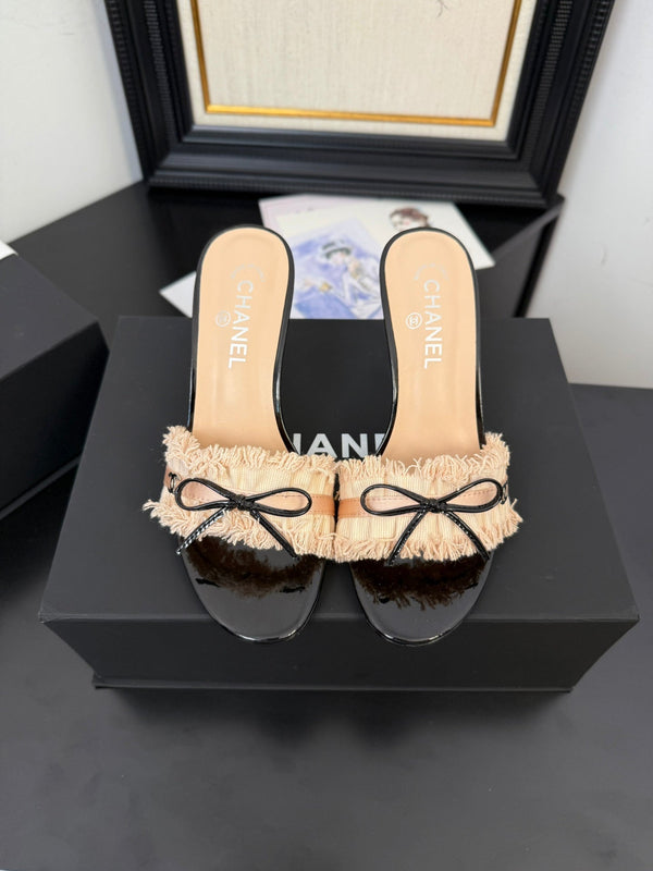 cc25 slide sandal 90mm ruffle bow heels black grosgrain beige canvas 233587