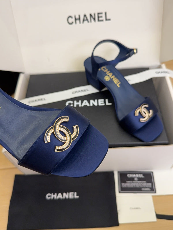 CC 25 High Heels 40 Sandals Navy Blue Satin And Sheepskin Square Toe 277711