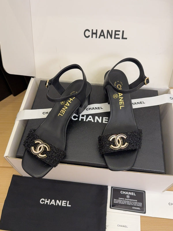 CC 25 High Heels 40 Sandals Black Fabric And Sheepskin Square Toe 277713