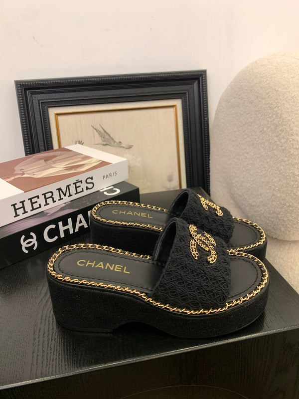 CC 25 Platform Slippers Black Lambskin 310383