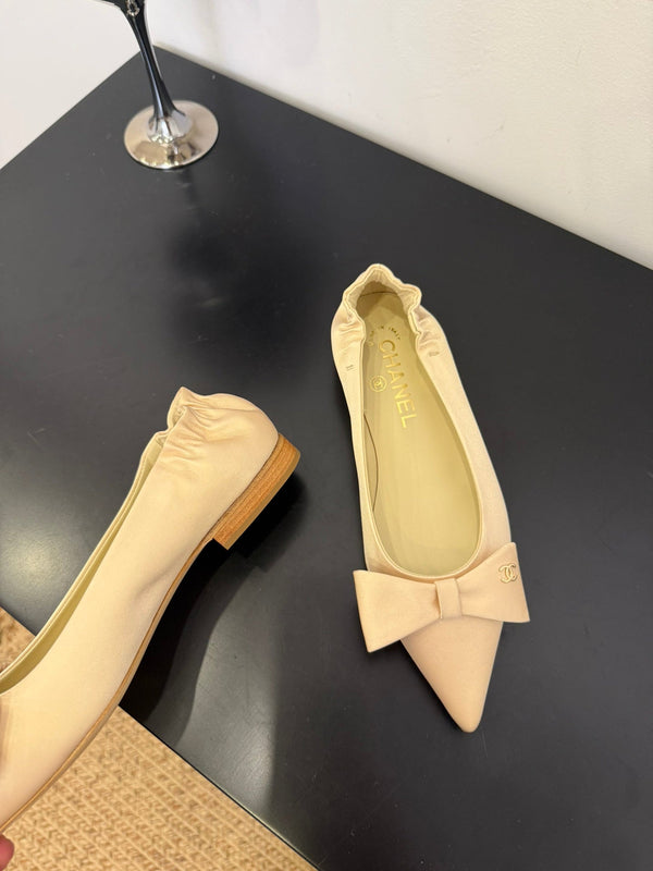 CC 25 Ballet Flats Beige Lamskin 330774