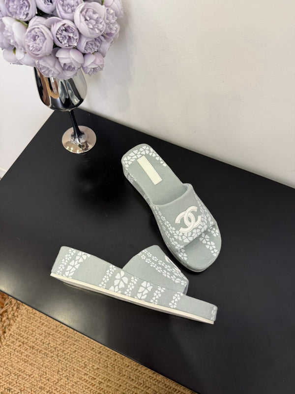 CC 25 Flower Slippers Blue Fabric 330769