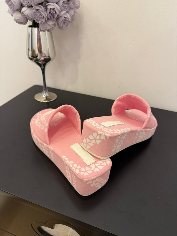 CC 25 Flower Slippers Pink Fabric 330770
